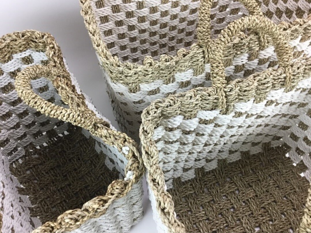 Manden Riet/Wit set van 3