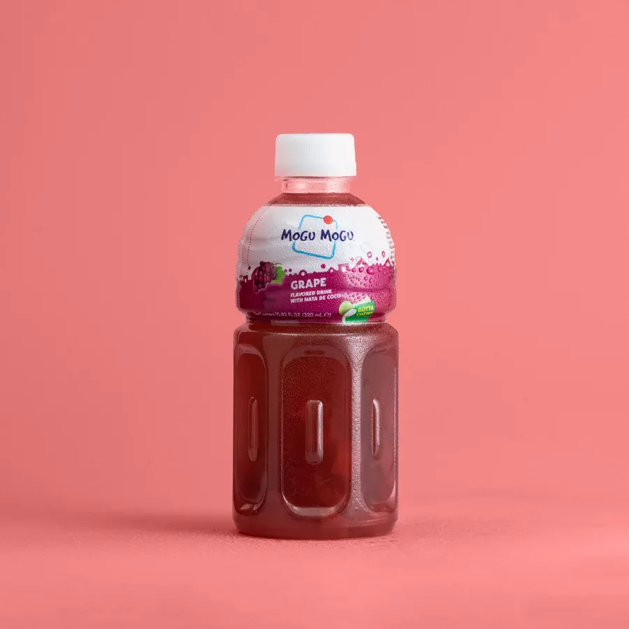 Mogu Mogu Nata De Coco Drink Grape 320ml MOGU MOGU提子味