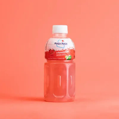 Mogu Mogu Nata De Coco Drink Strawberry 320ml MOGU MOGU草莓味