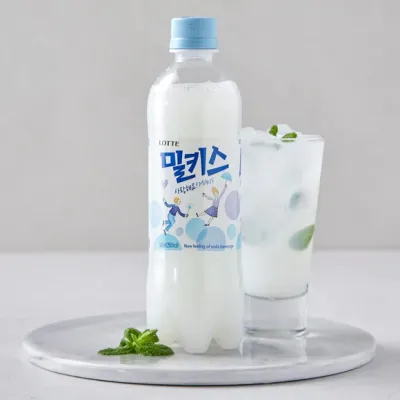 LOTTE Milkis Milk &amp; Yogurt Drink 500ml 樂天忌廉鮮奶