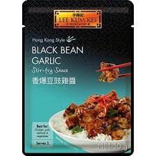 LEE KUM KEE Black Bean Garlic Stir Fry Sauce (Sachet) 50g 李錦記香爆豆豉雞醬