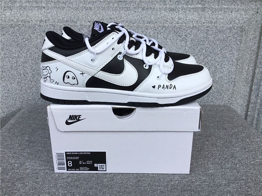 Dunk Low Panda 2.0