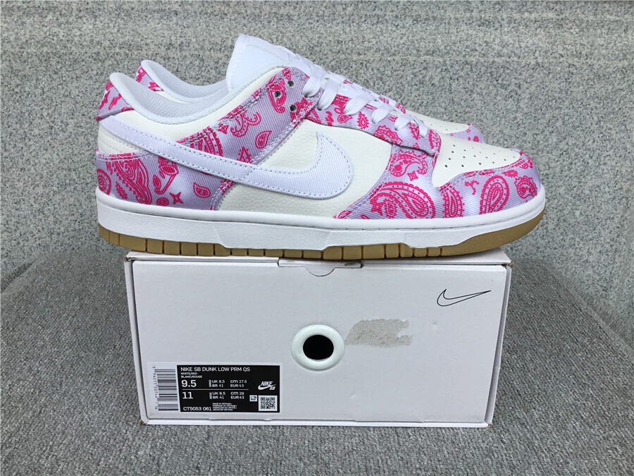 Dunk Low Kiss