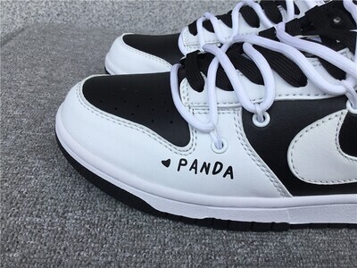 Dunk Low Panda 2.0