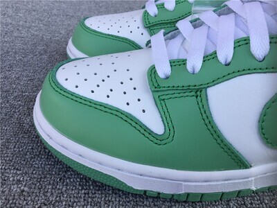 Dunk Low Forest Green