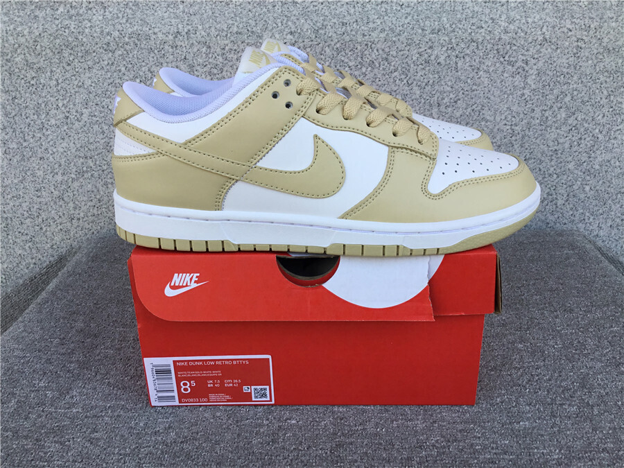 Dunk Low Cremita