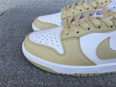 Dunk Low Cremita