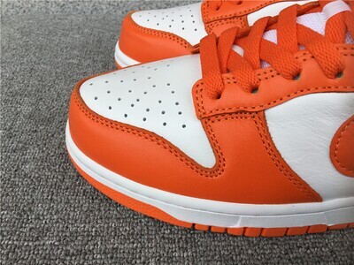 Dunk Low Orange
