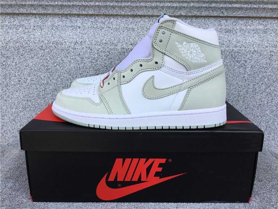 AJ1 Steel