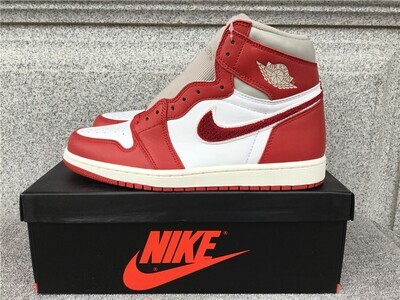AJ1 Chenille