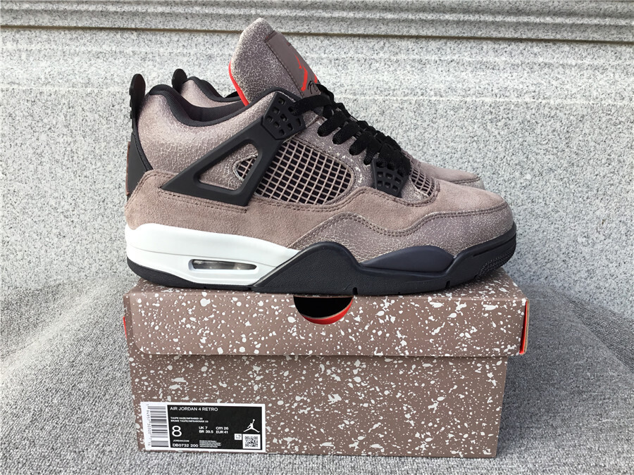AJ4 Khaki
