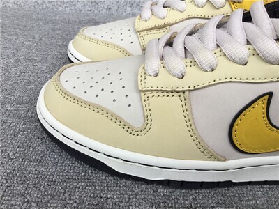 Dunk Low Eight