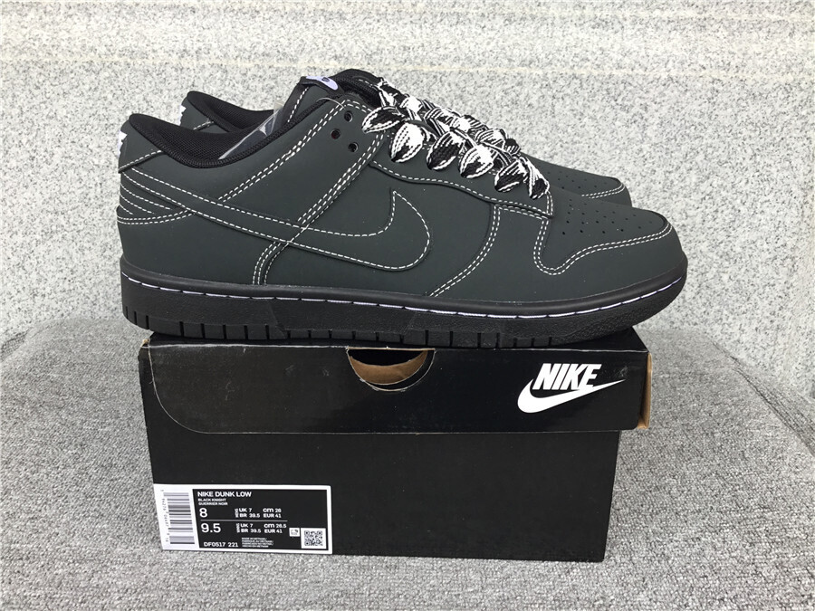 Dunk Low Spark