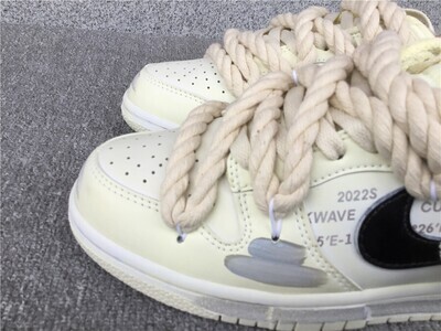 Dunk Low Stellar