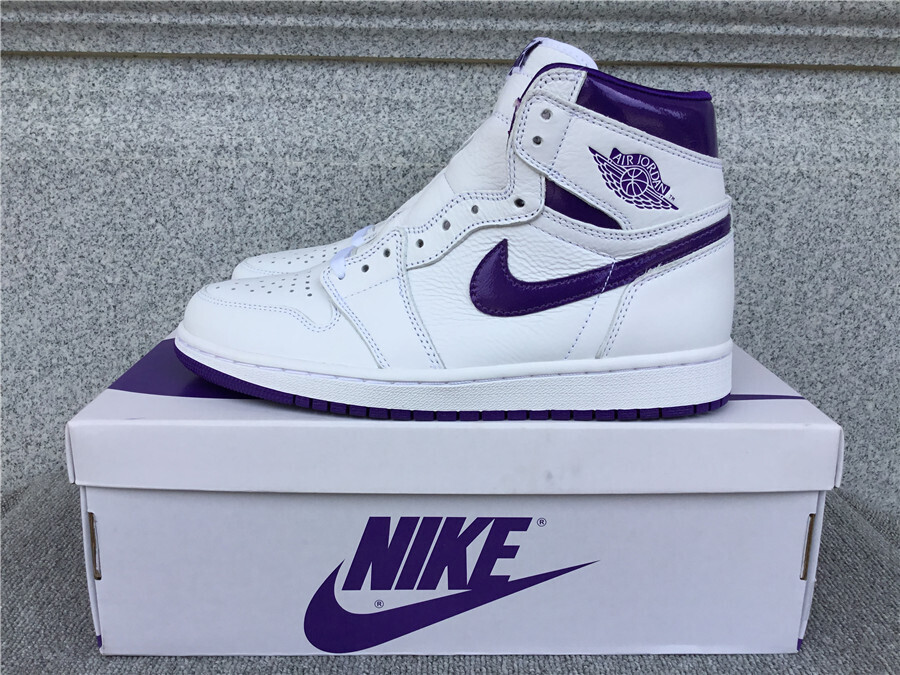 AJ1 Frost