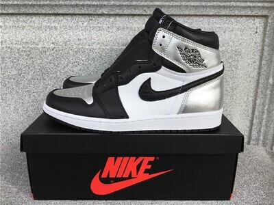 AJ1 Platinium