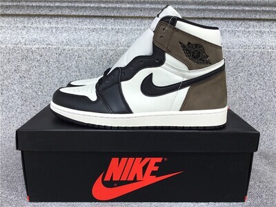 AJ1 Similar 129