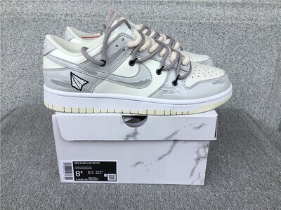 Dunk Low Platinium