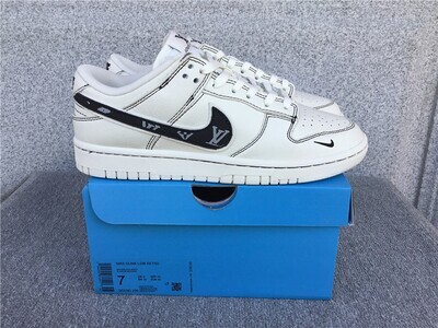 Dunk Low Opulent