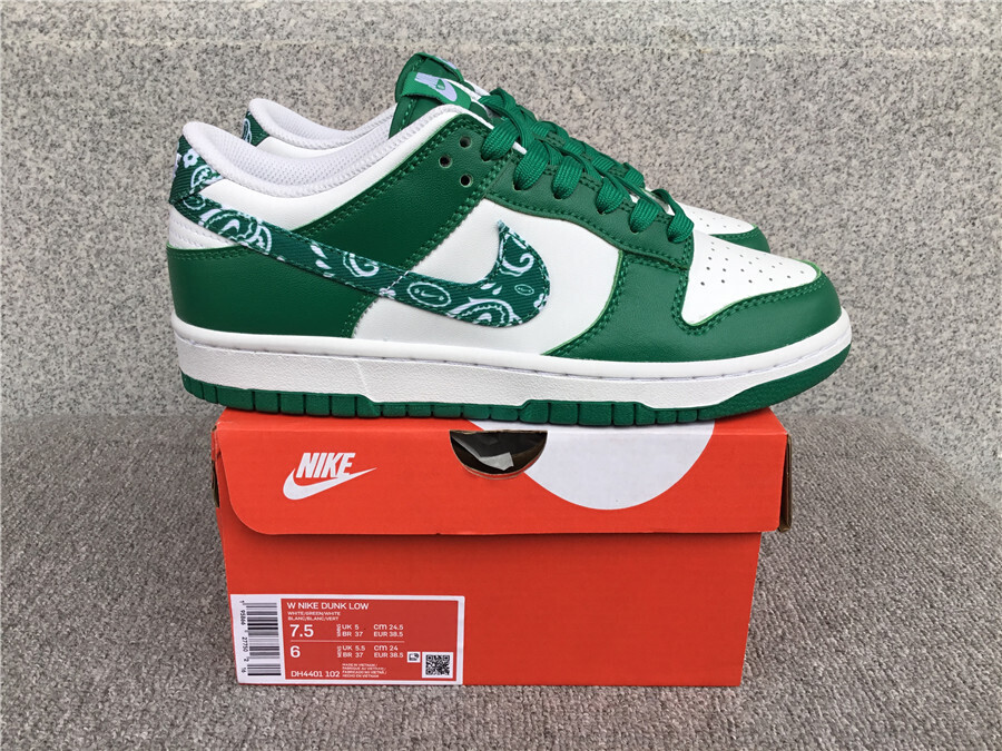 Dunk Low Moxie