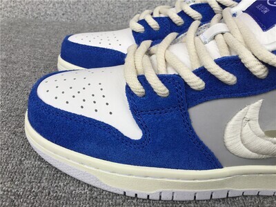 Dunk Low Harmony