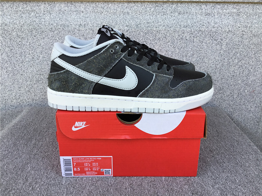 Dunk Low Glint
