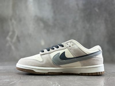 Dunk Low SE 85 Double