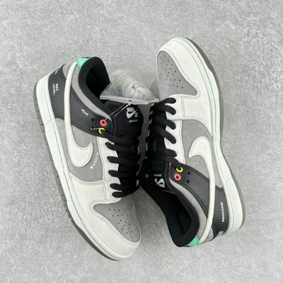 Dunk Low SB VX1000