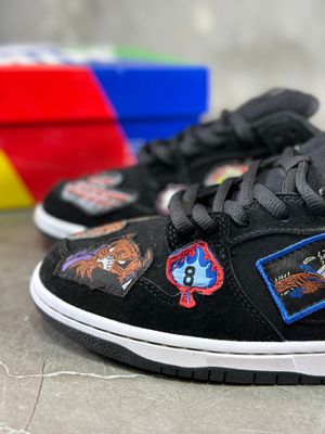 Dunk Low Neckface
