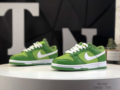 Dunk Low Chlorophyll