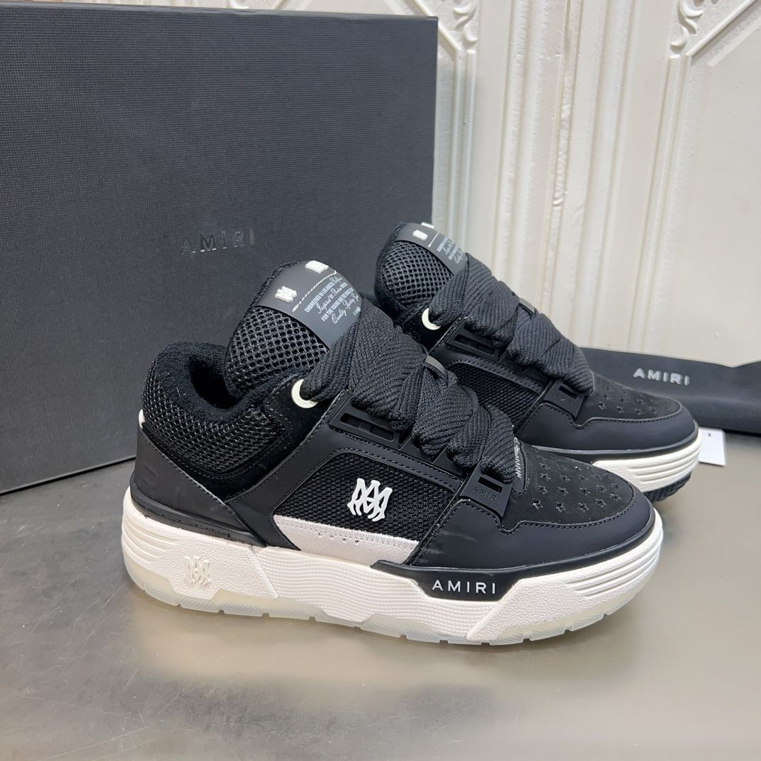 Amir M-1 Black White