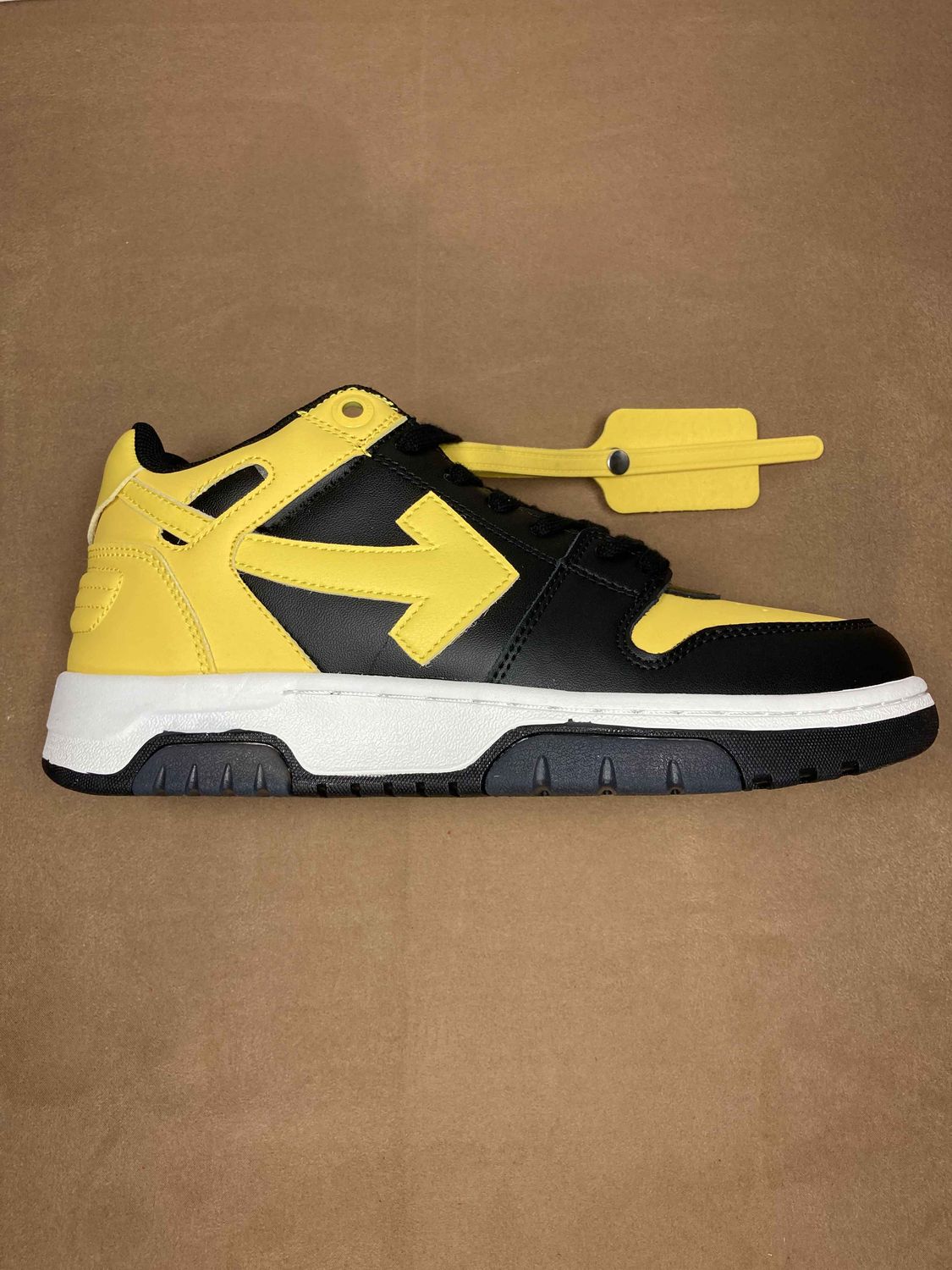 OFF-WHITE Out of Office Black Yellow
