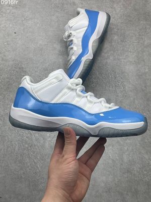 AJ11 Low University Blue