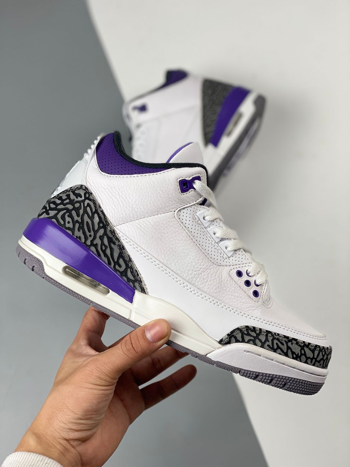 Air Jordan 3 Retro Dark Iris