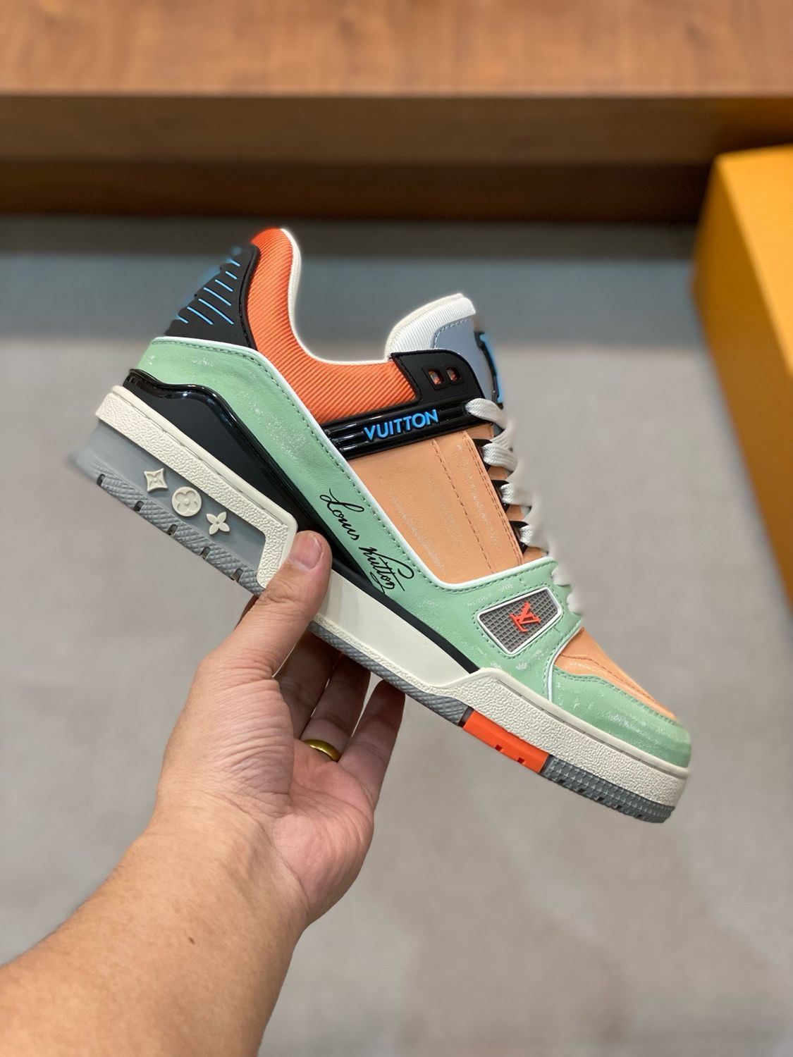 Louis Vuitton Trainer Orange-Multi