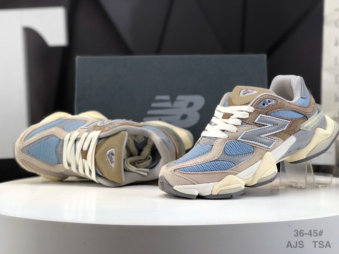 New Balance 9060 Mushroom
