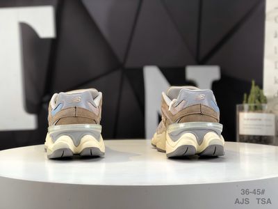 New Balance 9060 Mushroom
