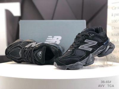 New Balance 9060 Triple Black