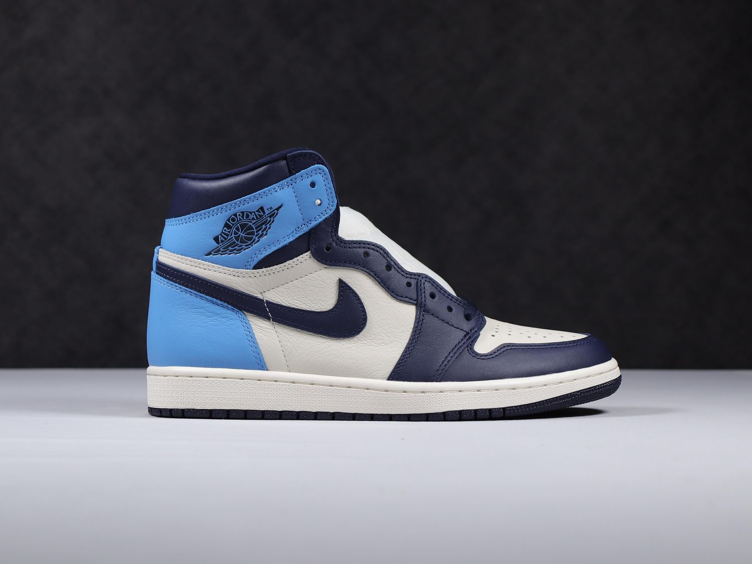 AJ1 High Obsidian