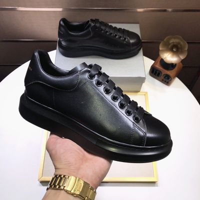 Alexnder McQueen Oversized All Black