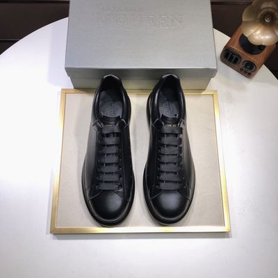 Alexnder McQueen Oversized All Black