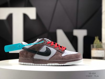 Dunk Low SB Otomo Katsuhiro x Nike Suede Black Mocha