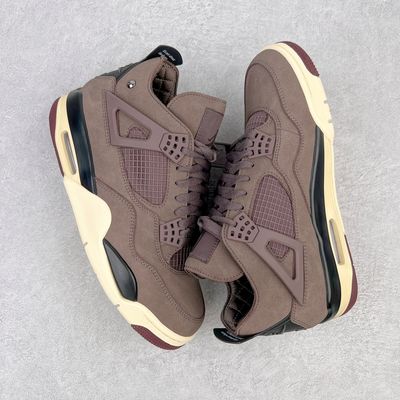AJ4 A Ma Maniere