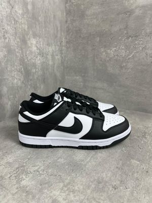 Dunk Low Panda