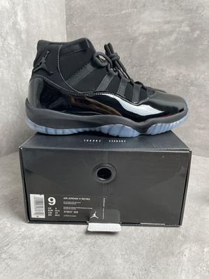 AJ11 Cap and Gown