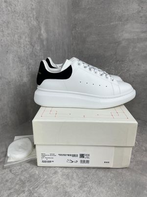 Alexndr McQueen Oversized Classics Shoe
