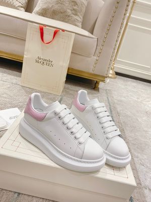 Alexndr McQueen Oversized Pink