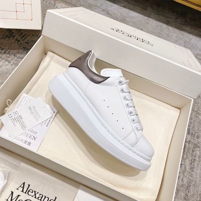 Alexndr McQueen Oversized Brown