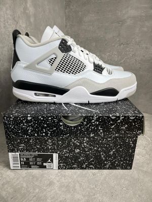AJ4 Military Black