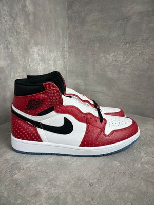AJ1 Special Box x Marvel High Origin Story
